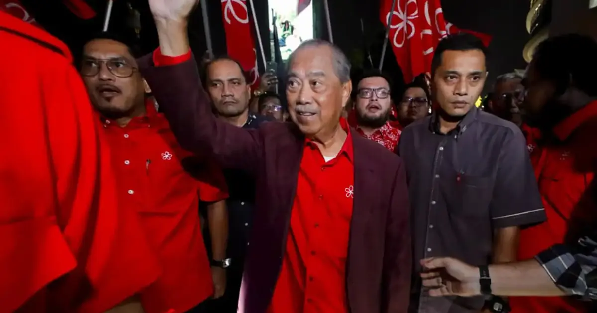 Over 200 supporters gather for Muhyiddin as Bersatu prepares for critical state elections