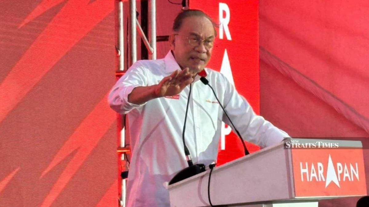 Anwar Urges Johor Pakatan Machinery to Focus on Unity, Stay Above the Fray