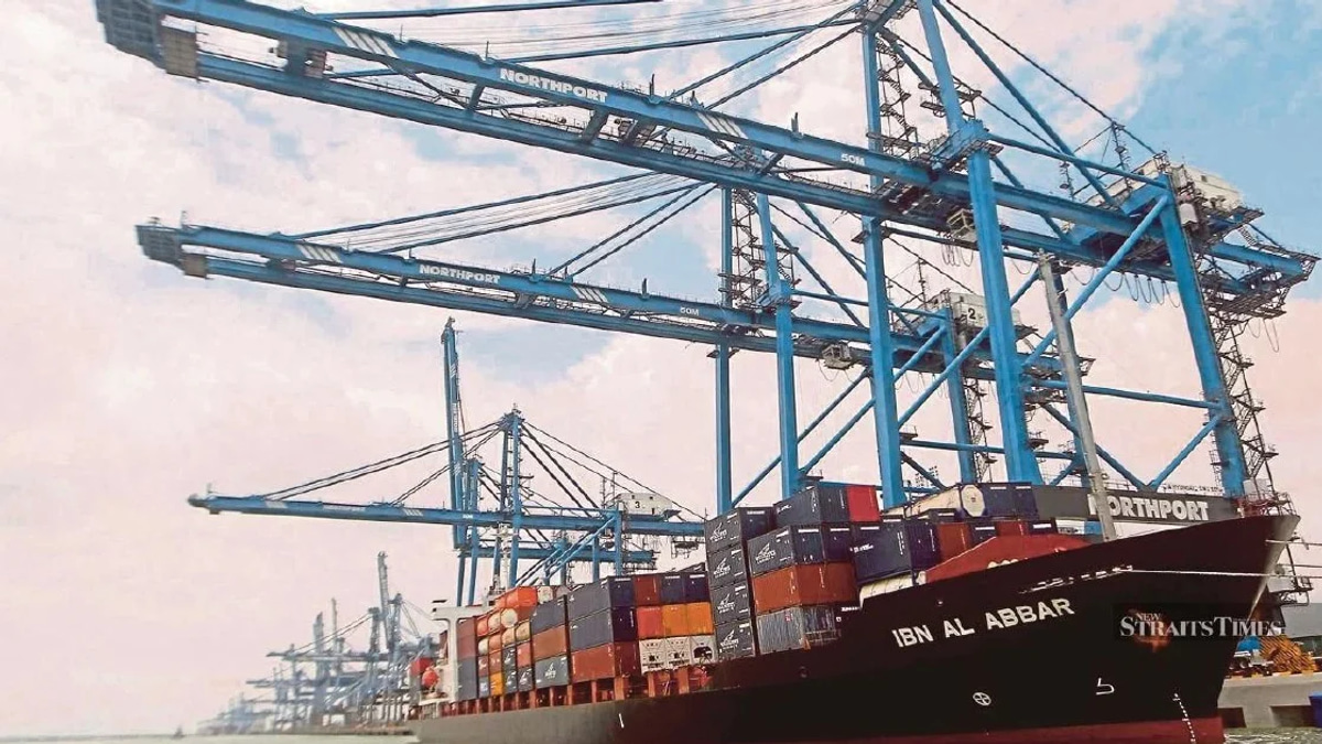 Port Klang 3 construction could begin this year once land issues resolved, says Loke