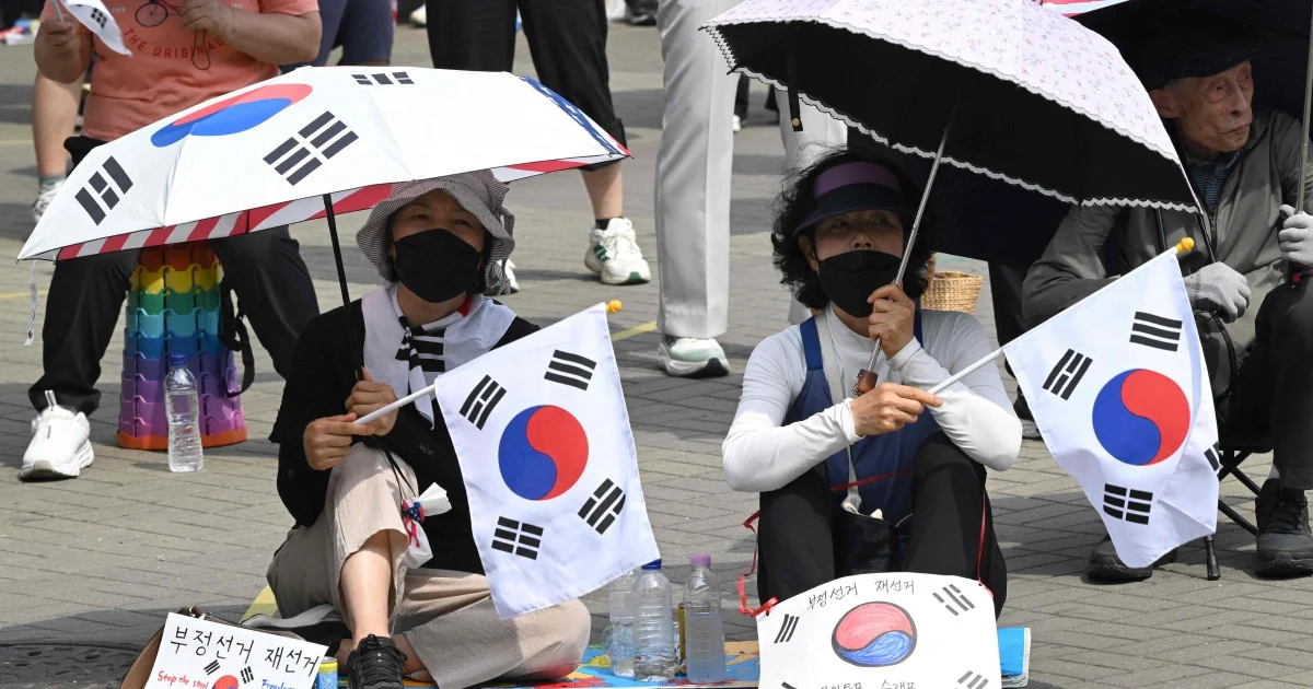 South Korea's Parliament Opens Investigation Into Ballot Shortage Crisis During June Local Elections
