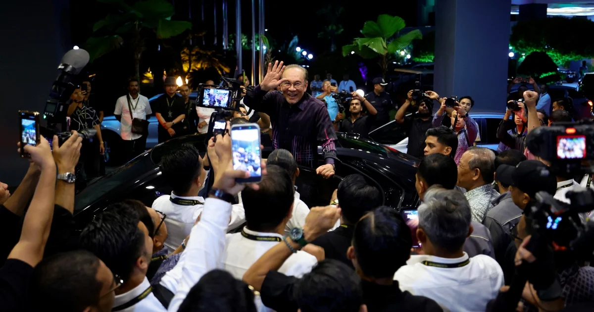 Anwar Pivots Focus to Governance: Abuse of Power, Not Race, Is Malaysia's Core Challenge