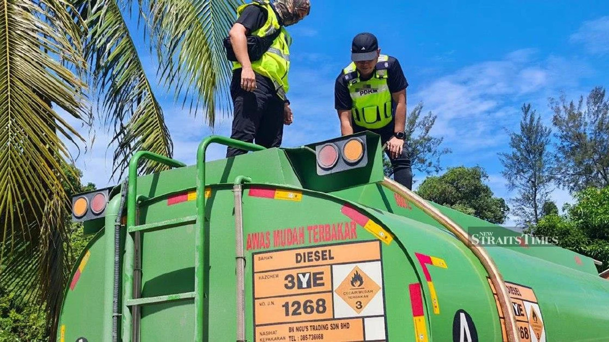 Police Dismantle Illegal Diesel Operation in Miri; Four Held as 15,000 Litres Seized