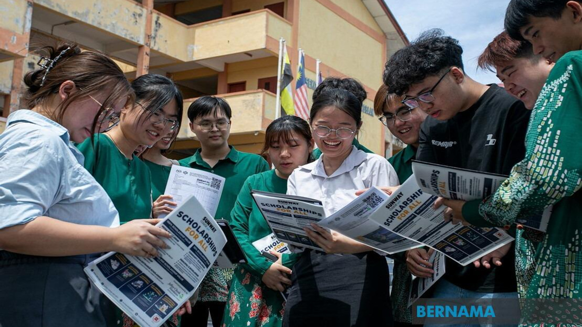STPM Proves Its Worth as Gateway to University, With Outstanding Students Breaking Barriers