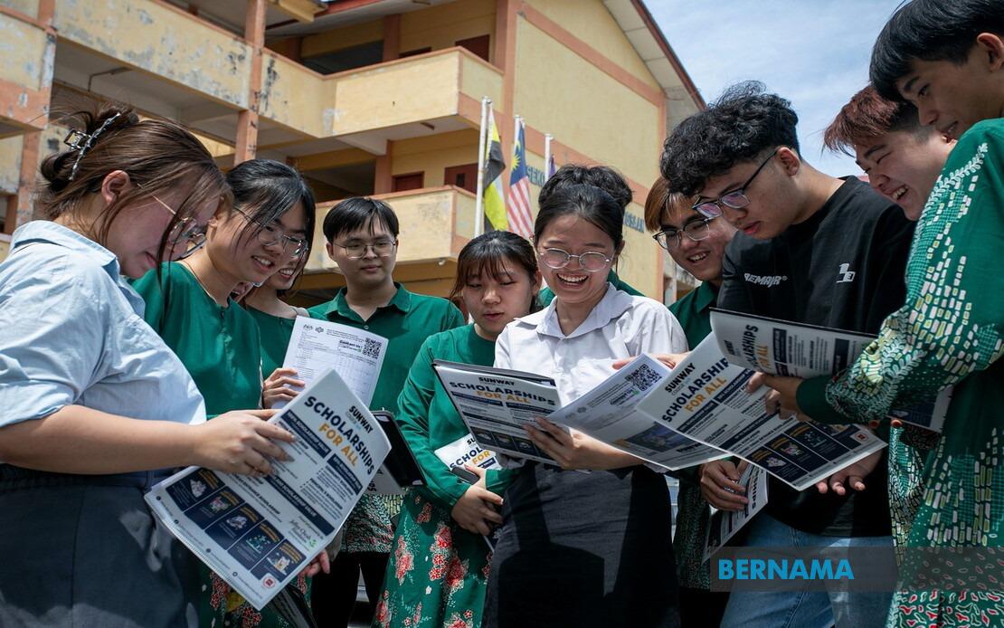 STPM Proves Its Worth as Gateway to University, With Outstanding Students Breaking Barriers