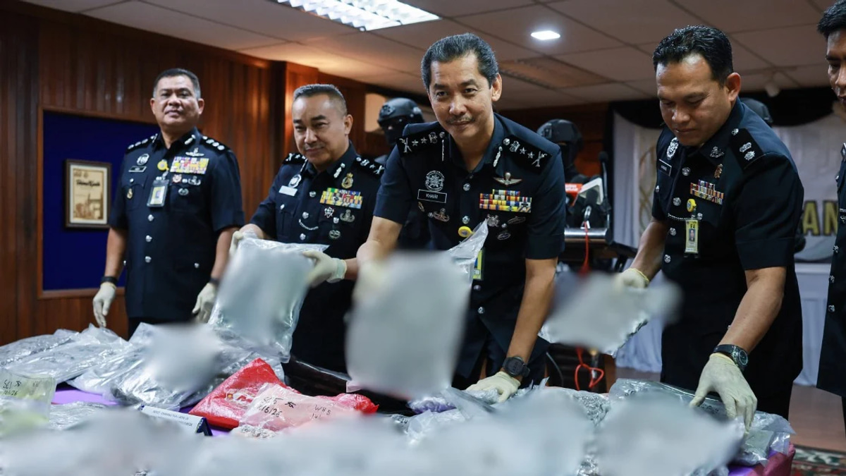 Two Brothers Held in RM1.76mil Drug Haul at Terengganu Residence