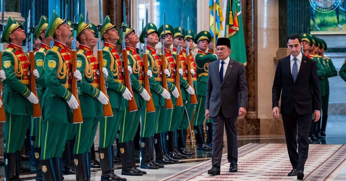 Anwar Ibrahim Receives Official Welcome in Turkmenistan on Historic First Visit