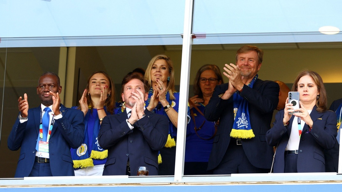 Dutch Royals' World Cup Double-Header: Supporting Netherlands and Curaçao in the Tournament