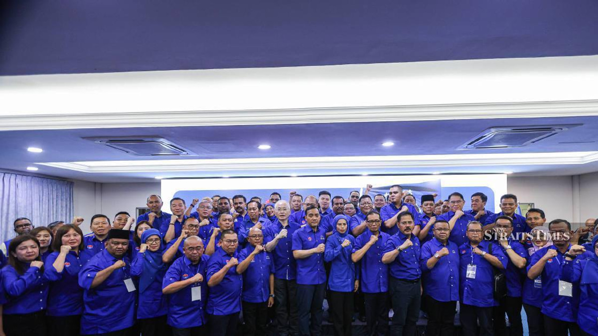 Barisan Nasional Fields Full Slate of 56 Candidates for Johor Election
