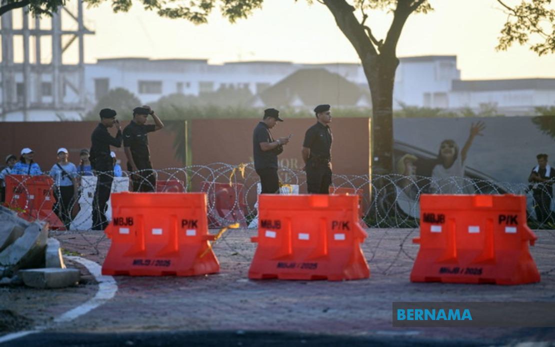 Johor Nominates State Election Candidates Under Clear Skies