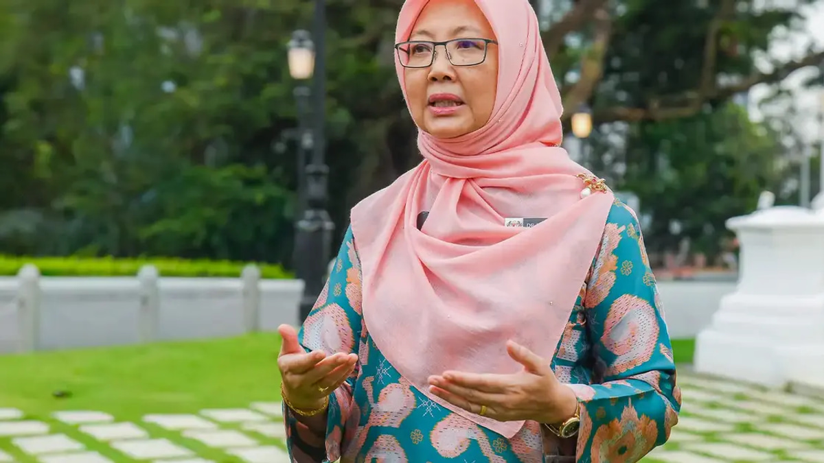 PKR Deputy Leader Questions Johor BN's Demand for Opposition Poster Boy Ahead of State Elections