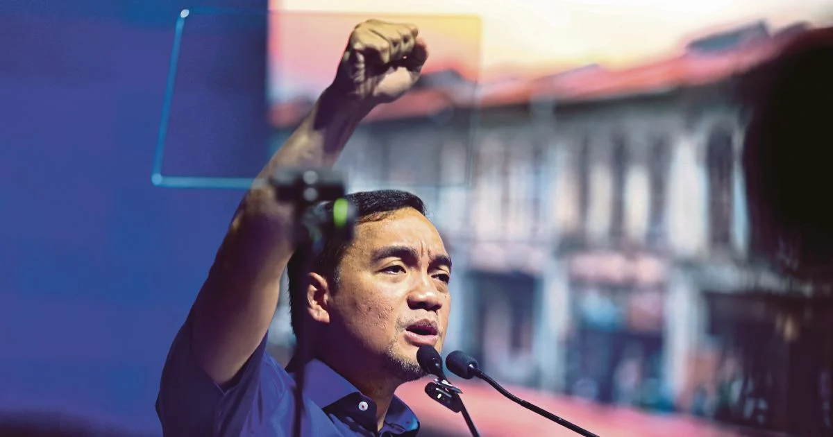 Onn Hafiz Mounting Defence of Machap Seat as Johor Heads to Polls