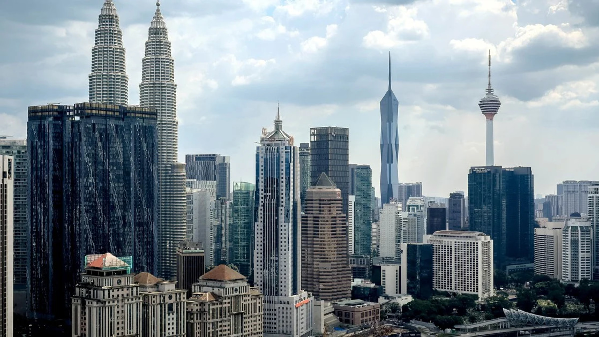 Foreign Investors Focus on Economic Fundamentals, Not GE16 Speculation, Says Ministry