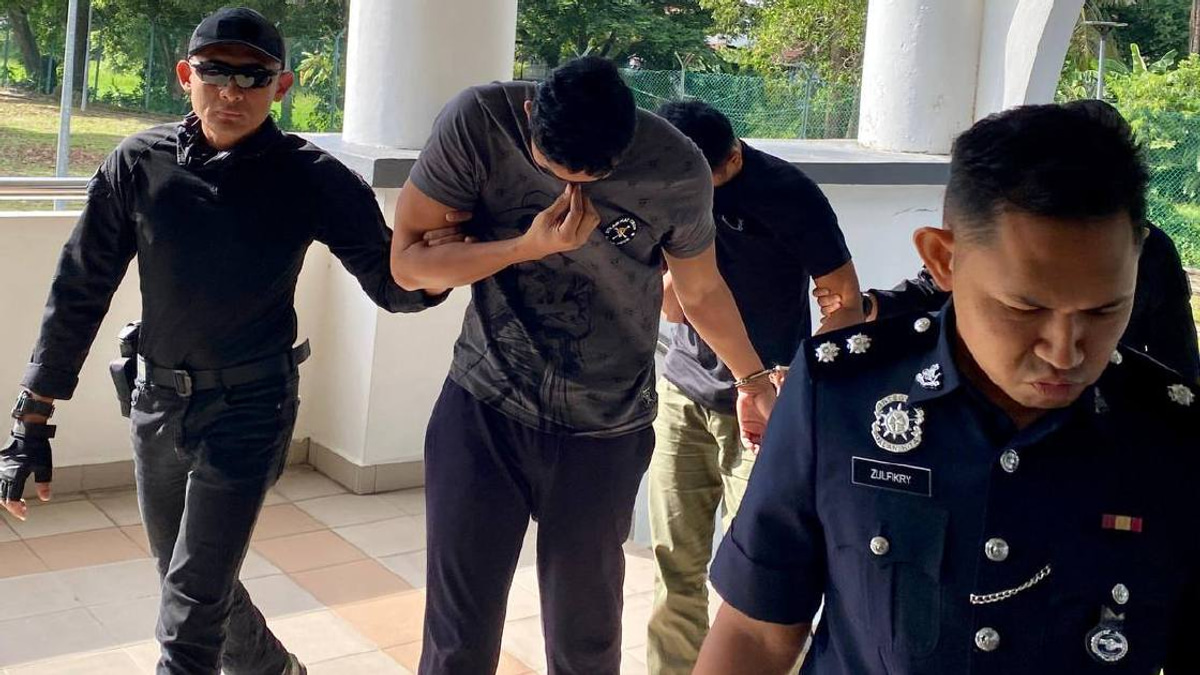 Two Malaysian Soldiers Charged Over Myanmar Migrant Smuggling Operation