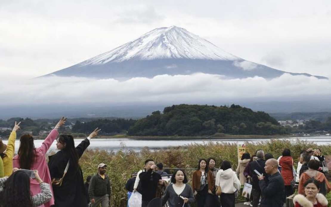 Japan Reports Record 3,623 Mountain Stranding Cases in 2025, With Foreign Visitors Hitting All-Time High