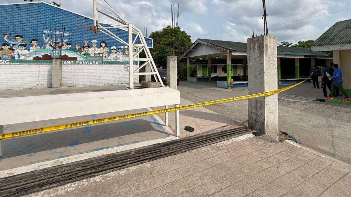 Filipino Schoolgirl Arrested Over Online Threat to Attack Leyte School