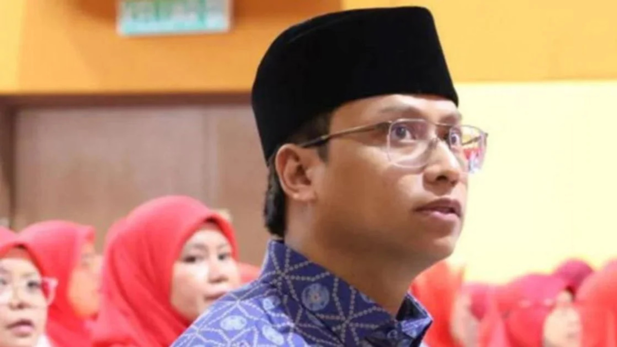 Puad's Son Defends Father's Umno Critique, Says History Will Vindicate His Stance