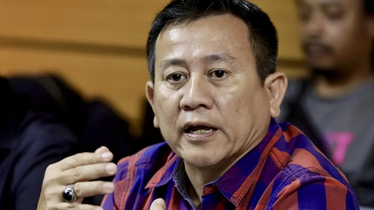 Bersatu's Tun Faisal calls for Pas exit from PN
