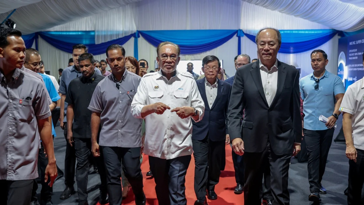 Malaysia's Non-Aligned Approach Attracts Global Investors, Says Anwar