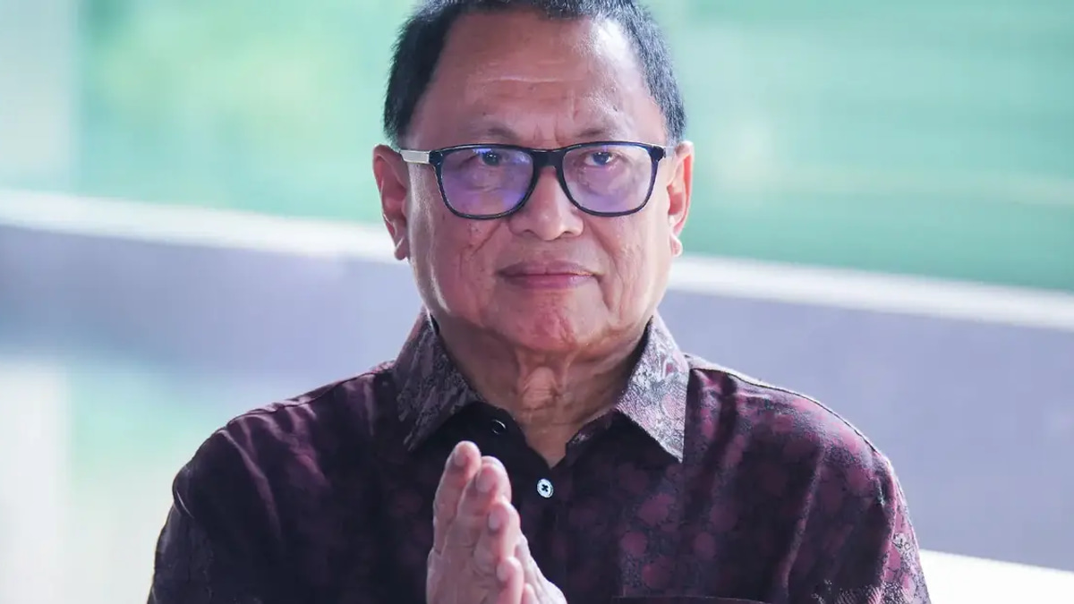 Puad's Exit Opens Door for Rivals to Exploit Umno Divisions, Analysts Warn