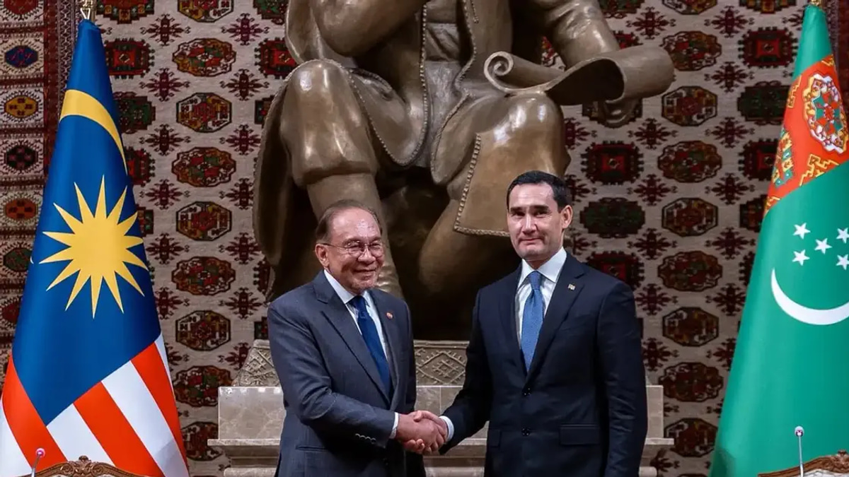 Malaysia's Energy Diplomacy Under Anwar Charts Course Toward Global Supply Resilience
