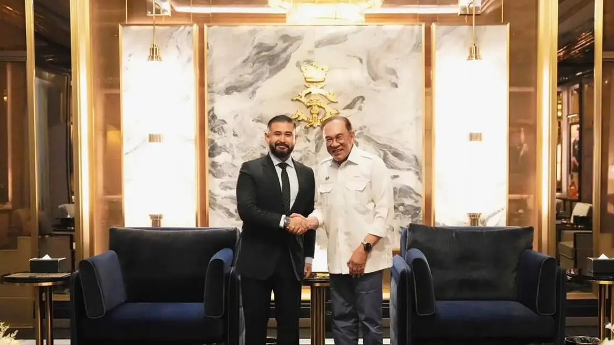 Anwar and Johor Regent Agree to Strengthen State-Federal Ties