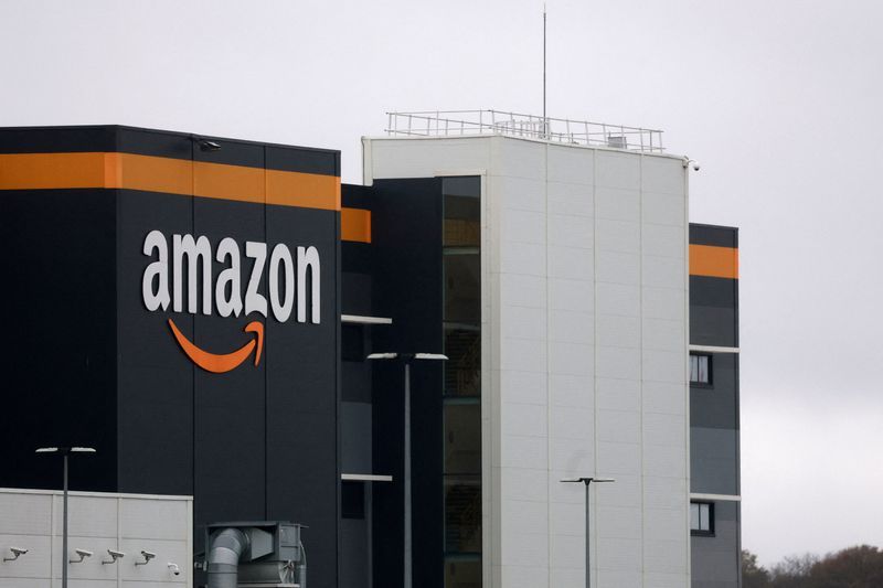 EU Moves to Regulate Amazon and Microsoft Cloud Services as Market 'Gatekeepers'