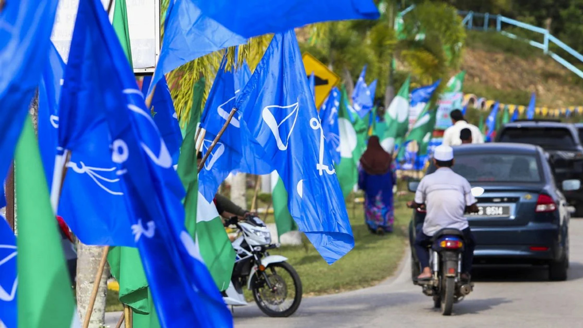 Malaysia's 16th General Election Likely to Take Place in Late 2024, Says PAS Vice-President