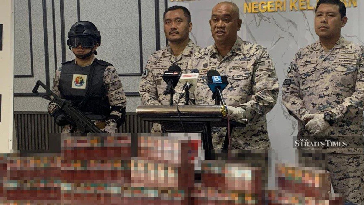MMEA busts contraband cigarette smuggling ring in Kelantan river