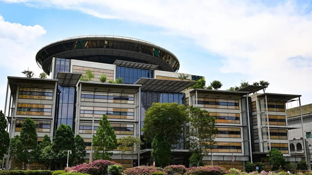 Singapore Court Dismisses Cybercrime Suspect's Challenge to Police Seizure of Evidence