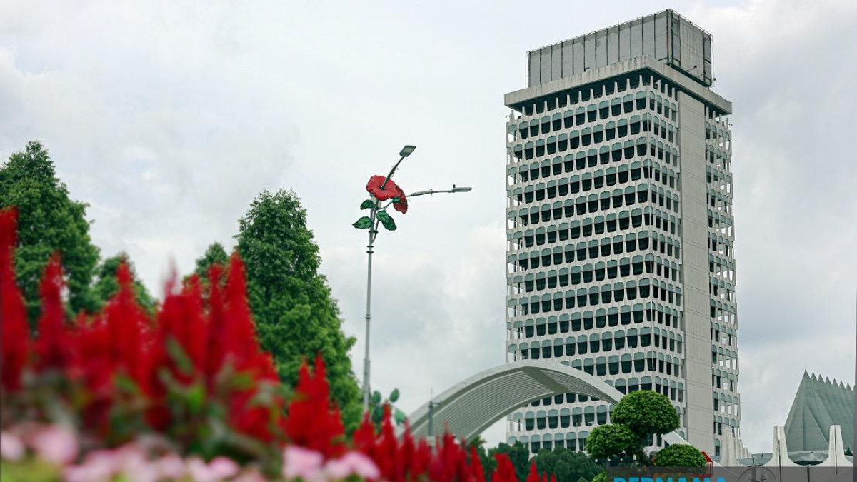 Parliament Convenes Monday with Constitutional Amendments and Road Safety Reforms on Agenda