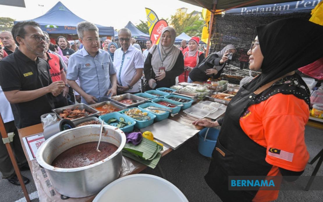 Government Channels RM9.8 Billion Into Microfinance Expansion for Small Traders and Hawkers