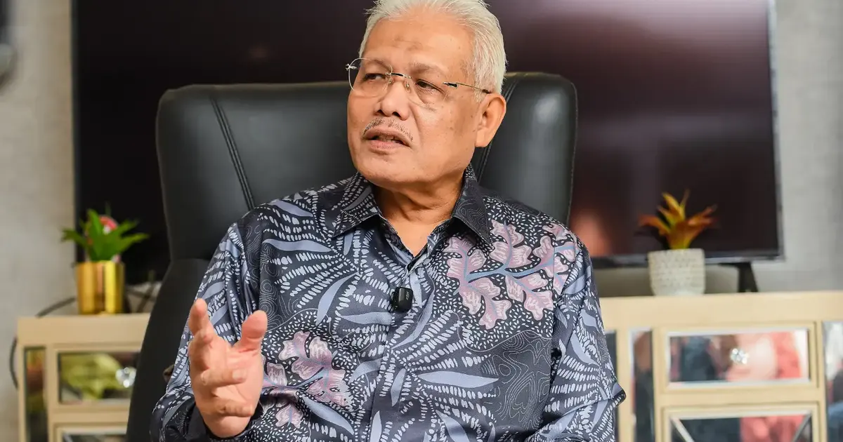 Hamzah's Political Comeback Offers Perikatan Nasional a Softer, More Centrist Appeal