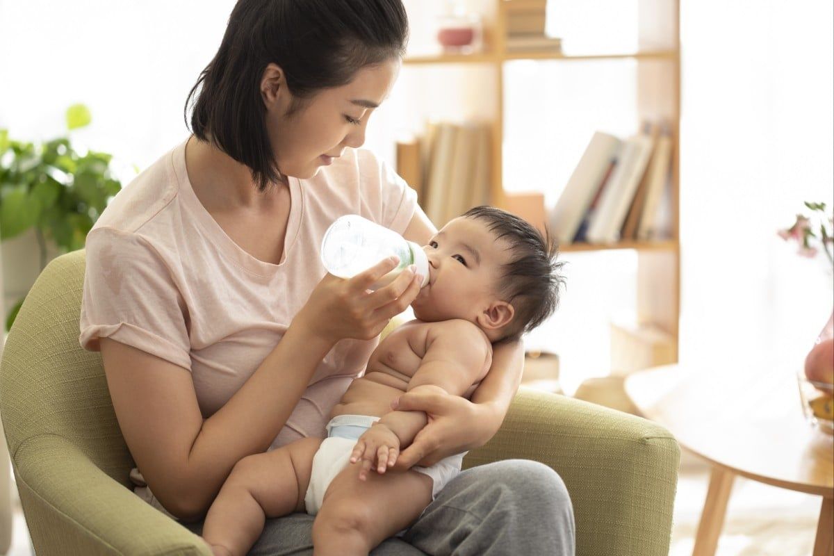Chinese infant hospitalized after parents mix formula with vegetable juice, triggering nitrite poisoning