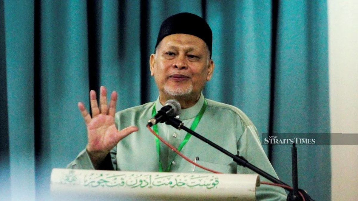 PAS criticises Muhyiddin's rushed decision on PN logo use in upcoming state polls