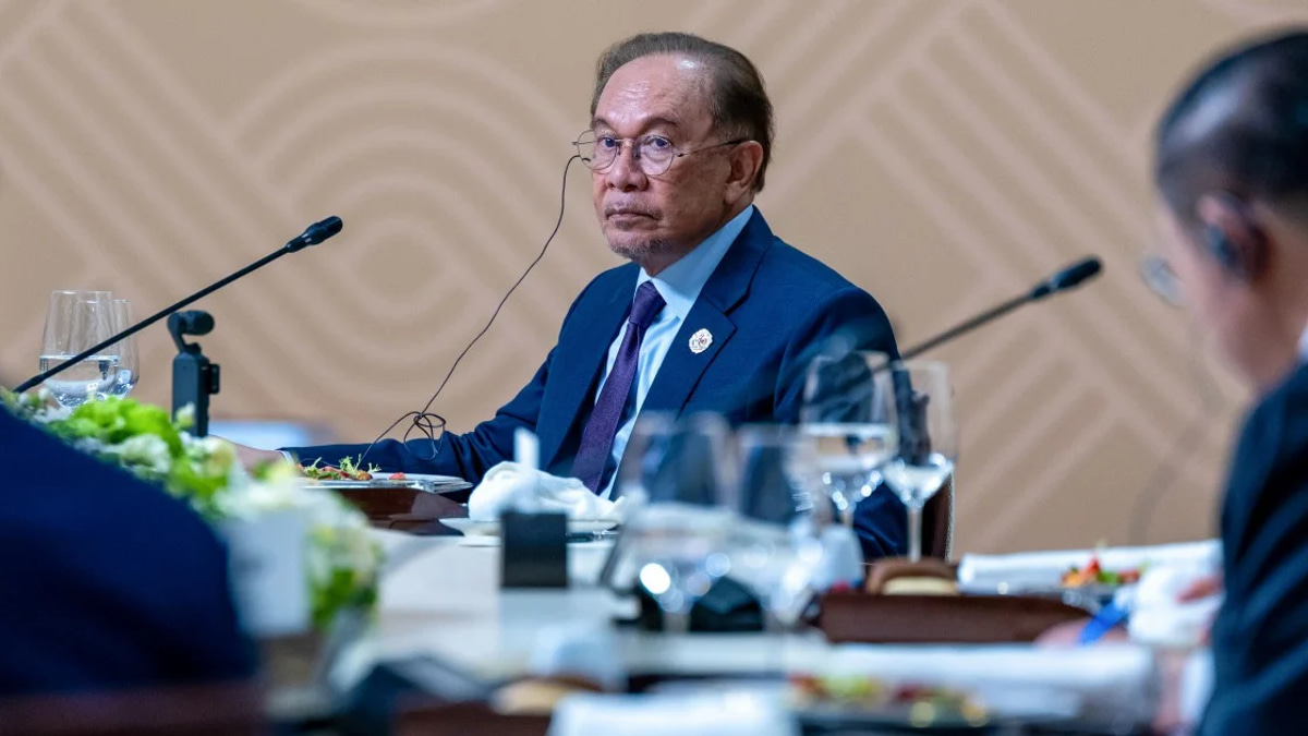 Developing nations will pursue alternatives if Europe continues unfair treatment, warns Anwar