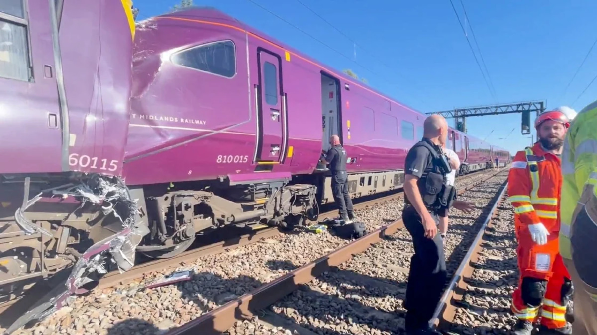 Fatal train collision near London leaves one dead and dozens injured