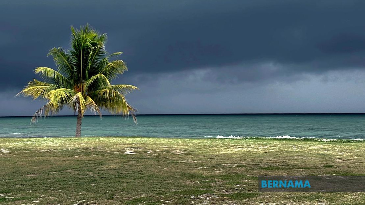 MetMalaysia Issues Severe Weather Alert for Five States Through Evening