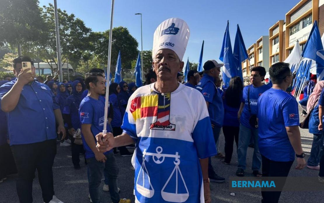 Selangor Retiree Spends Over RM550 to Support Onn Hafiz in Johor Election Campaign