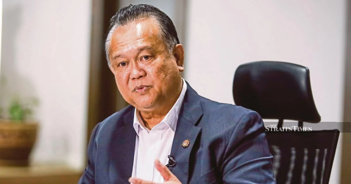 Malaysia Must Rethink Road Network Strategy, Says Works Minister Nanta