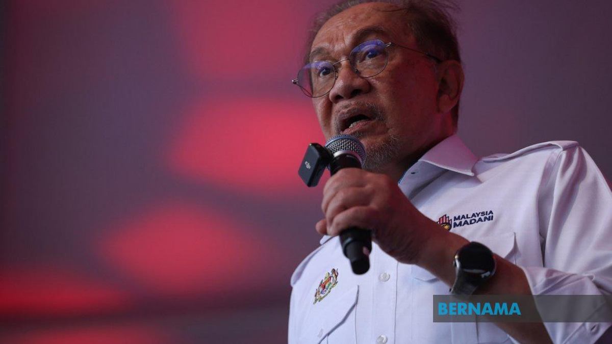 Those Responsible for Tabung Haji Losses Will Face Justice, Anwar Vows
