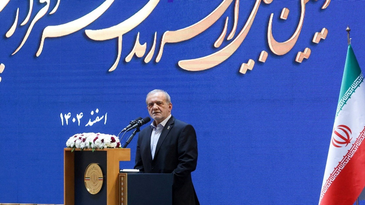 Iran's Pezeshkian Opens Door to Written Nuclear Non-Proliferation Pledge