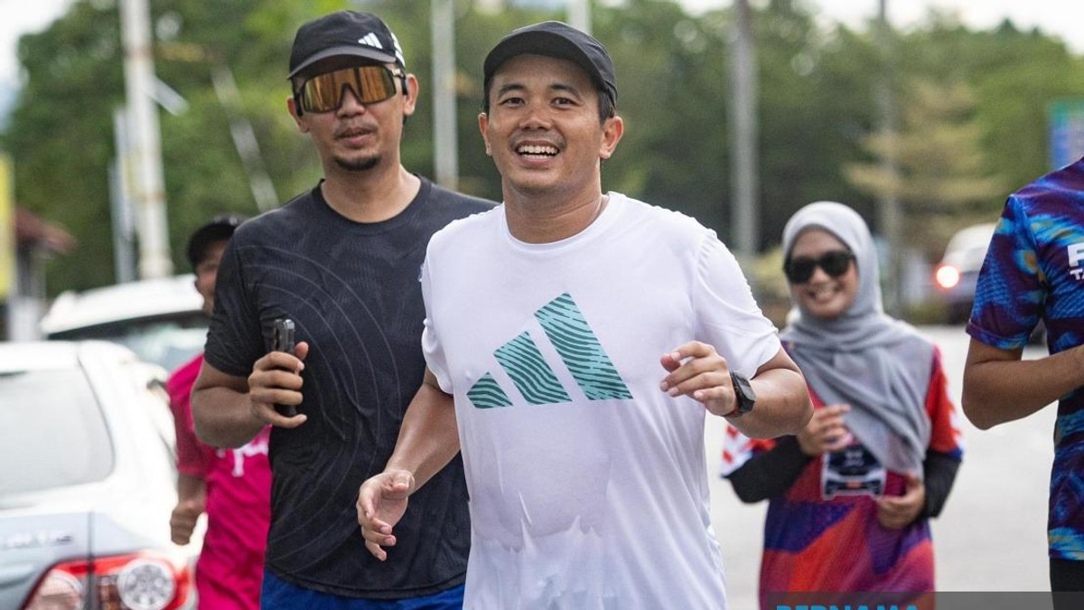 Animal Rights Campaigner Pushes Through Injury to Complete First Leg of 290km Run for Elephants