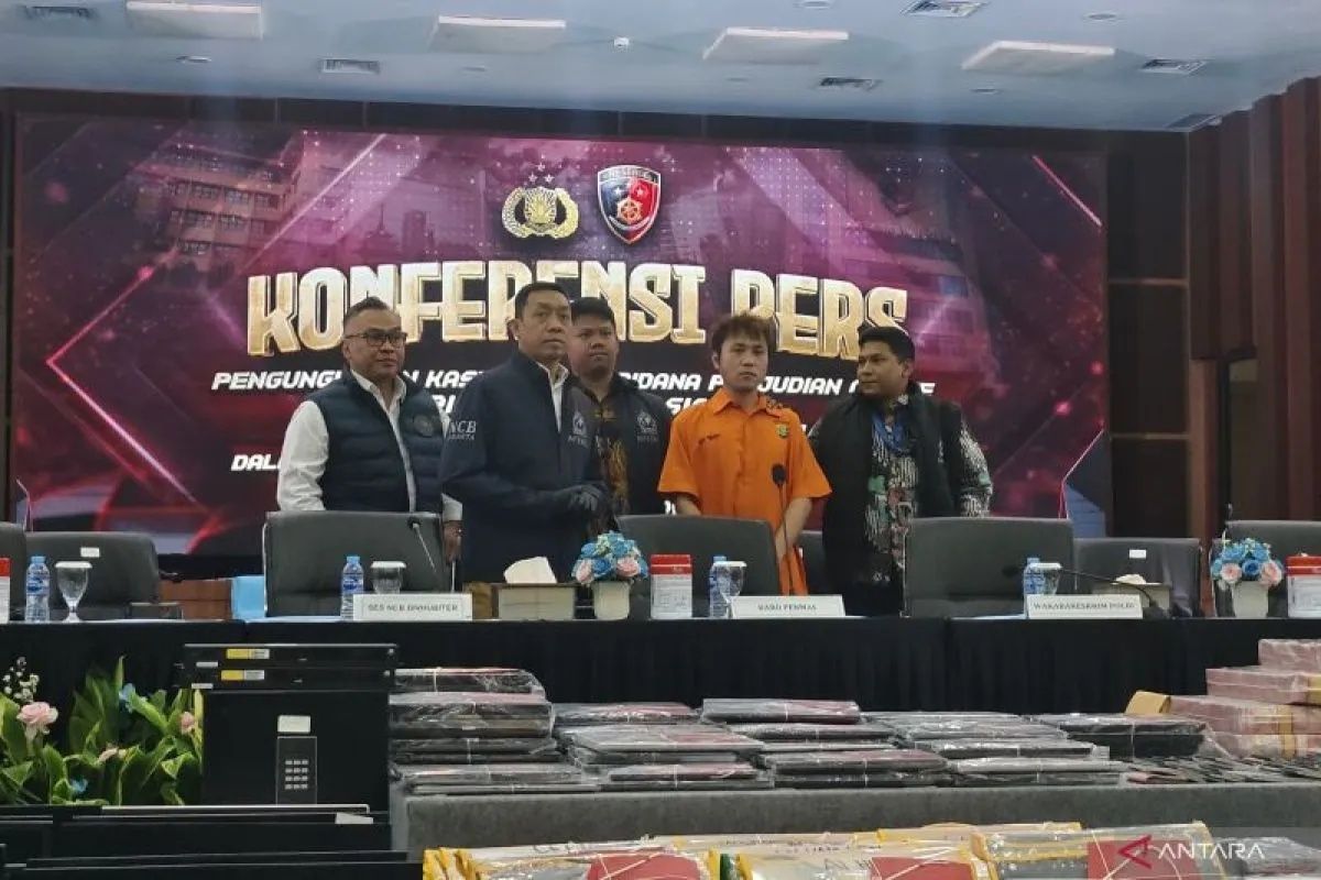 Chinese national wanted for international online fraud arrested at Jakarta airport