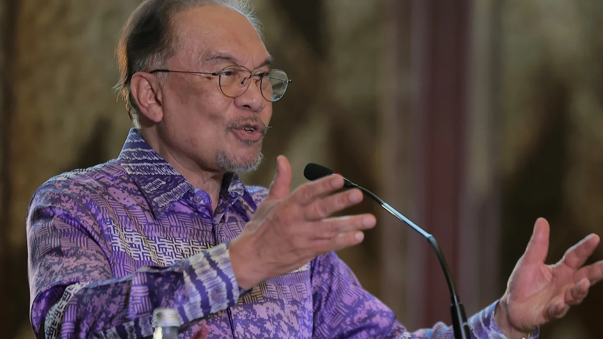 Anwar's Kazan visit marks shift in Malaysia-Russia strategic engagement
