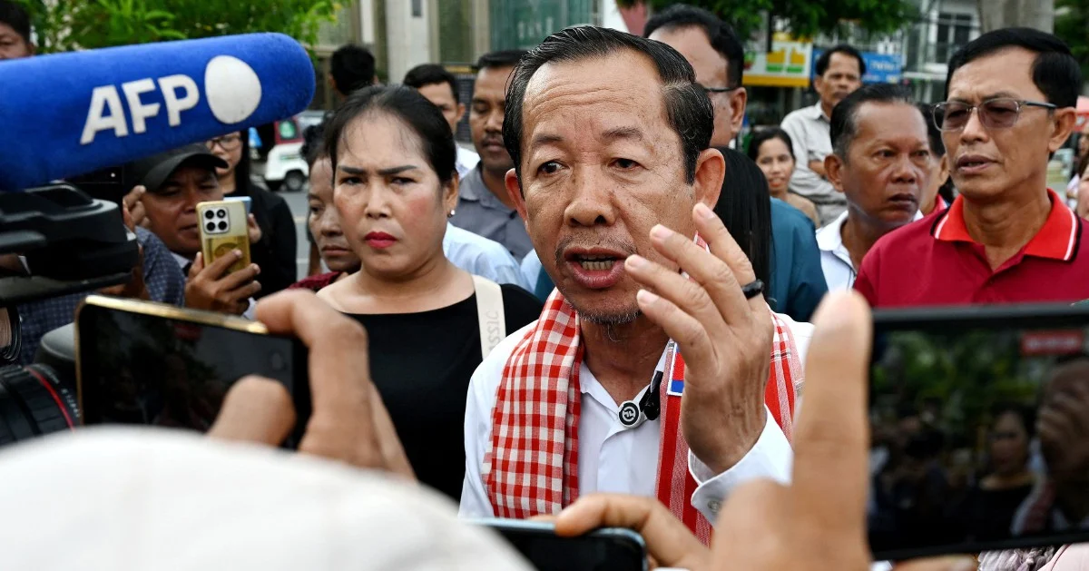 Cambodia's Supreme Court Upholds Ban on Opposition Politician Rong Chhun from Running for Office